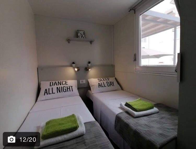 Apartman As 피로바츠 외부 사진