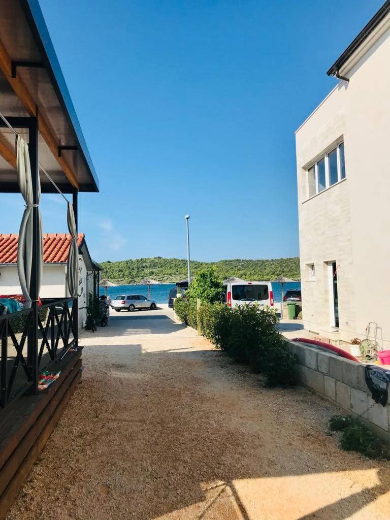 Apartman As 피로바츠 외부 사진